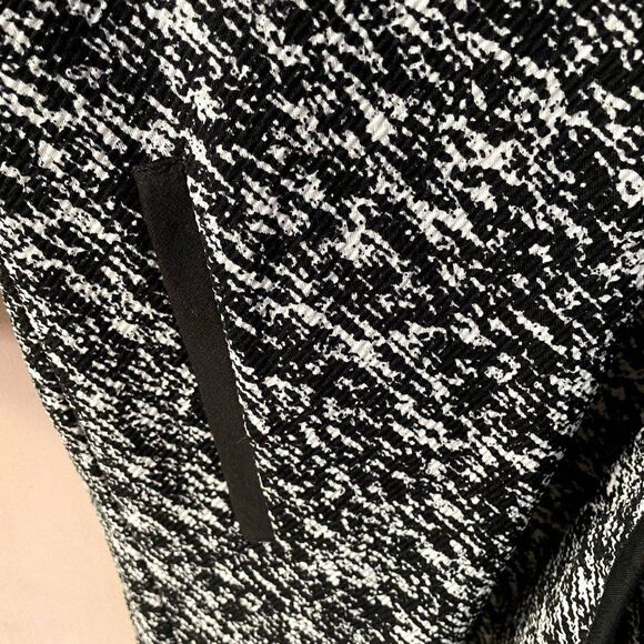 Forever 21 Black & White Marled Open Front Jacket - Picture 3 of 12